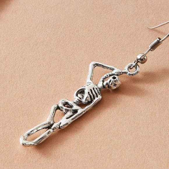 Any 4/$25! Silver Hanging Skeleton Earrings - Picture 6 of 8